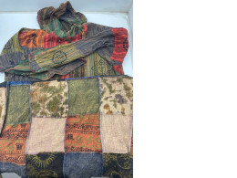 Set of 2 Orange hoodie with square pattern 