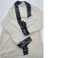 White coat with Japanese pattern 