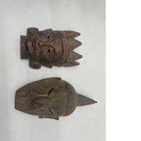 Set of 2 wood mask 