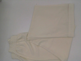 Women's cream colored pants Size S