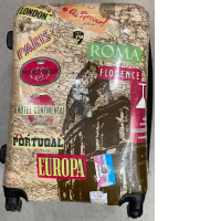 luggage   HEYS 64 cm