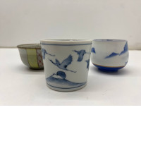 Set of 3 Large Chinese teacup with sky and bird patterns 