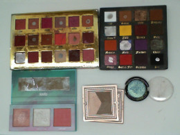 Set of 5 Multi-colored eyeshadow Set of 5 Multi-colored eyeshadow