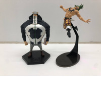 BIG SALE! Set of 2 Japanese figure Big and Flying guy