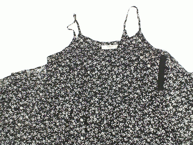 Women's black and white floral dress Women's black and white floral dress