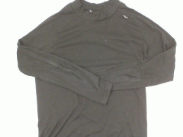 Black long sleeve round neck t-shirt Black long sleeve round neck t-shirt