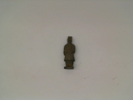 Chinese doll sculpture Chinese doll sculpture