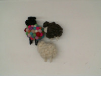 Set of 3 Unpack a small wool toy