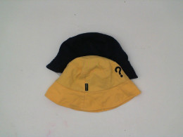 Set of 2 Blue and yellow wide-brimmed hat