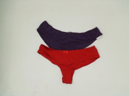 Set of 2 Women's blue and red underwear
