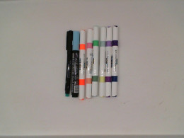 Set of 8 Coloring pen