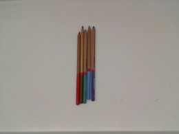Set of 5 Coloring pencils