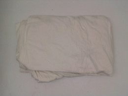 White 6-foot bed sheet 