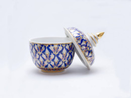 Small сeramic cup with lid, Thailand