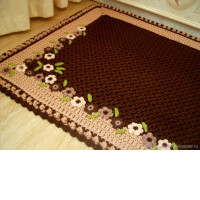 Knitted rug