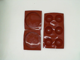 Set of 3 Red silicone baking mold