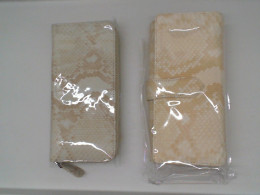Set of 2 Women's long wallet in white leather Set of 2 Women's long wallet in white leather