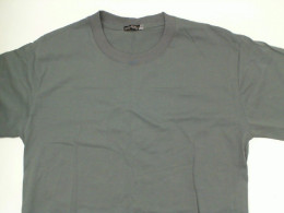 Gray round neck shirt Size XL Gray round neck shirt Size XL