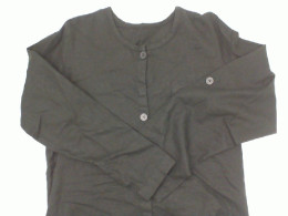 Black round neck long sleeve shirt Size M