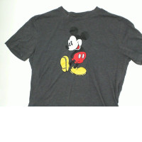 Gray round neck t-shirt Gray round neck t-shirt