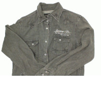 Gray long-sleeved shirt 