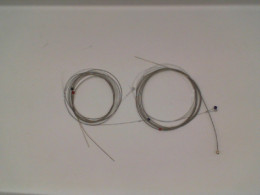 Set of 2 Electric guitar strings 