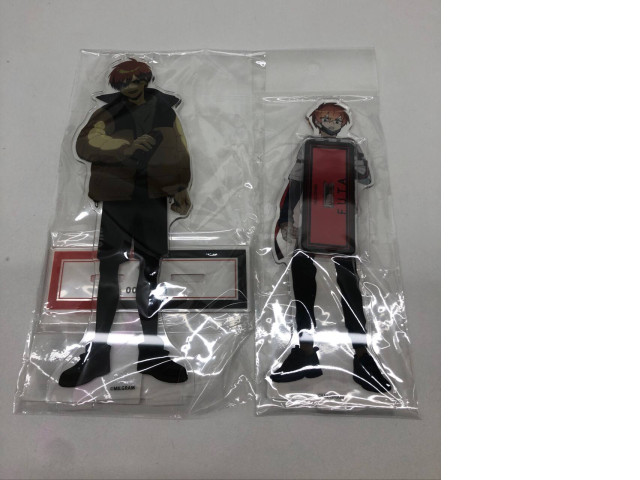 Set of 2 acrilyc stands Set of 2 acrilyc stands