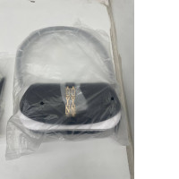 LYN Women's black shoulder bag