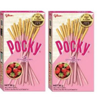 Set of 2 Pocky Strawberry Biscuit Sticks