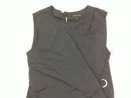 Women's blue sleeveless shirt