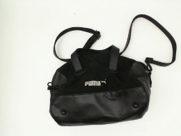Women's black shoulder bag 