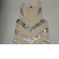 Women's short white dress with a pattern 