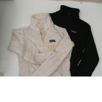 Set of 2 PATAGONIA Black and white turtleneck sweater Set of 2 PATAGONIA Black and white turtleneck sweater