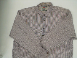  Levi's Black long-sleeved collared shirt with white stripes 