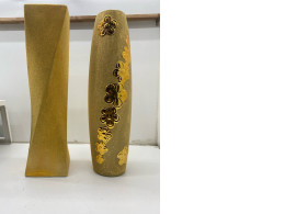 Set of 2 Tall vase with flowers 