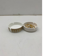 Set of 2 Ceramic ashtray with 4 compartments 
