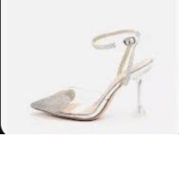 Women's evening shoes with straps