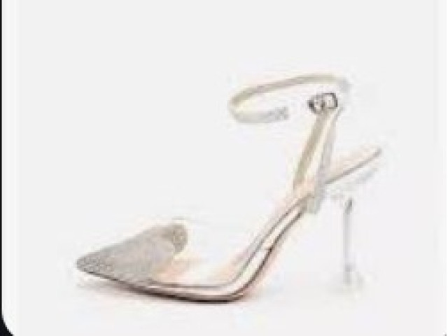 Women's evening shoes with straps Women's evening shoes with straps