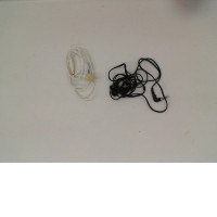 Set of 2 The headphones come in black and white wires. Set of 2 The headphones come in black and white wires.