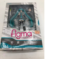 Japanese figure figma 