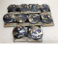 Set of 10 anime badges "Twisted Wonderland"