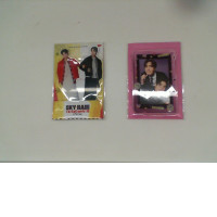 Set of 2  Acrylic stand  SKY NANI