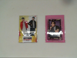 Set of 2  Acrylic stand  SKY NANI