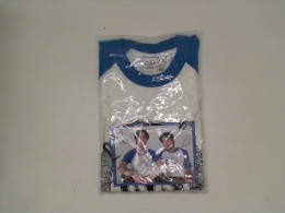 White round neck t-shirt with blue stripes and black pattern Size XXL White round neck t-shirt with blue stripes and black pattern Size XXL