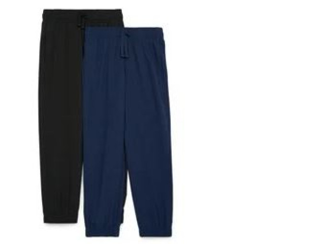 Set of 2 UNIQLO ULTRA STRETCH ACTIVE JOGGER PANTS Size L Set of 2 UNIQLO ULTRA STRETCH ACTIVE JOGGER PANTS Size L