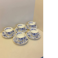Set of 5 tea cups and 5 saucers Set of 5 tea cups and 5 saucers