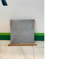 Felt cat house, foldable