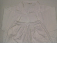 Men's white short-sleeved shirt and shorts set 