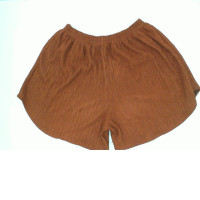 Women's orange shorts 