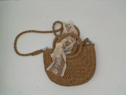 Women's shoulder bags 